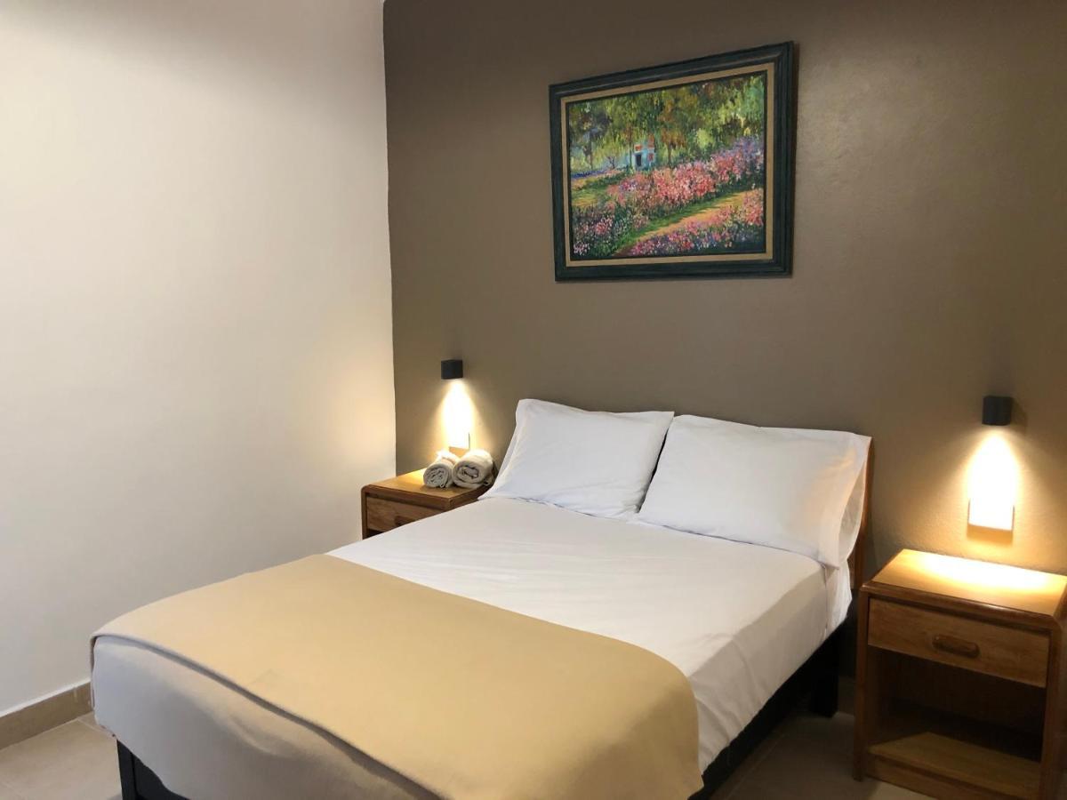 Hostel Inn Сан Мигел де Аленде Екстериор снимка