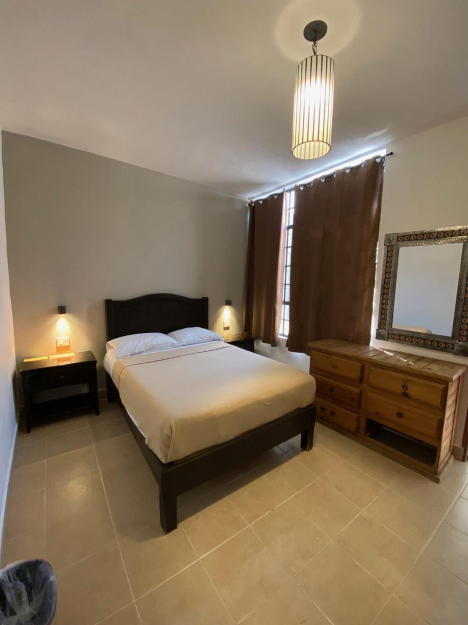 Hostel Inn Сан Мигел де Аленде Екстериор снимка