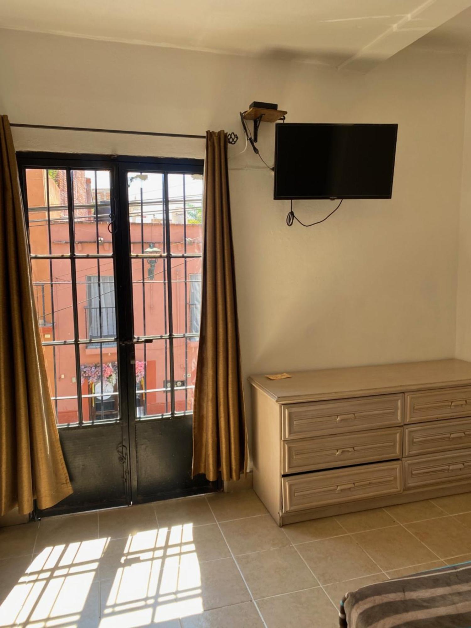 Hostel Inn Сан Мигел де Аленде Екстериор снимка