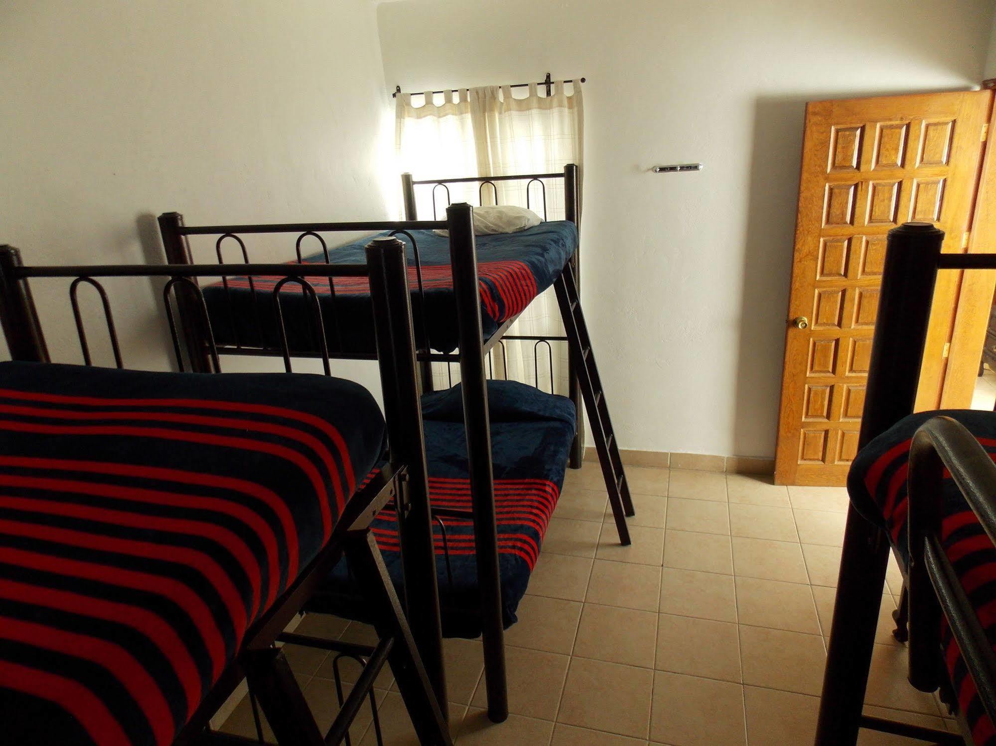 Hostel Inn Сан Мигел де Аленде Екстериор снимка